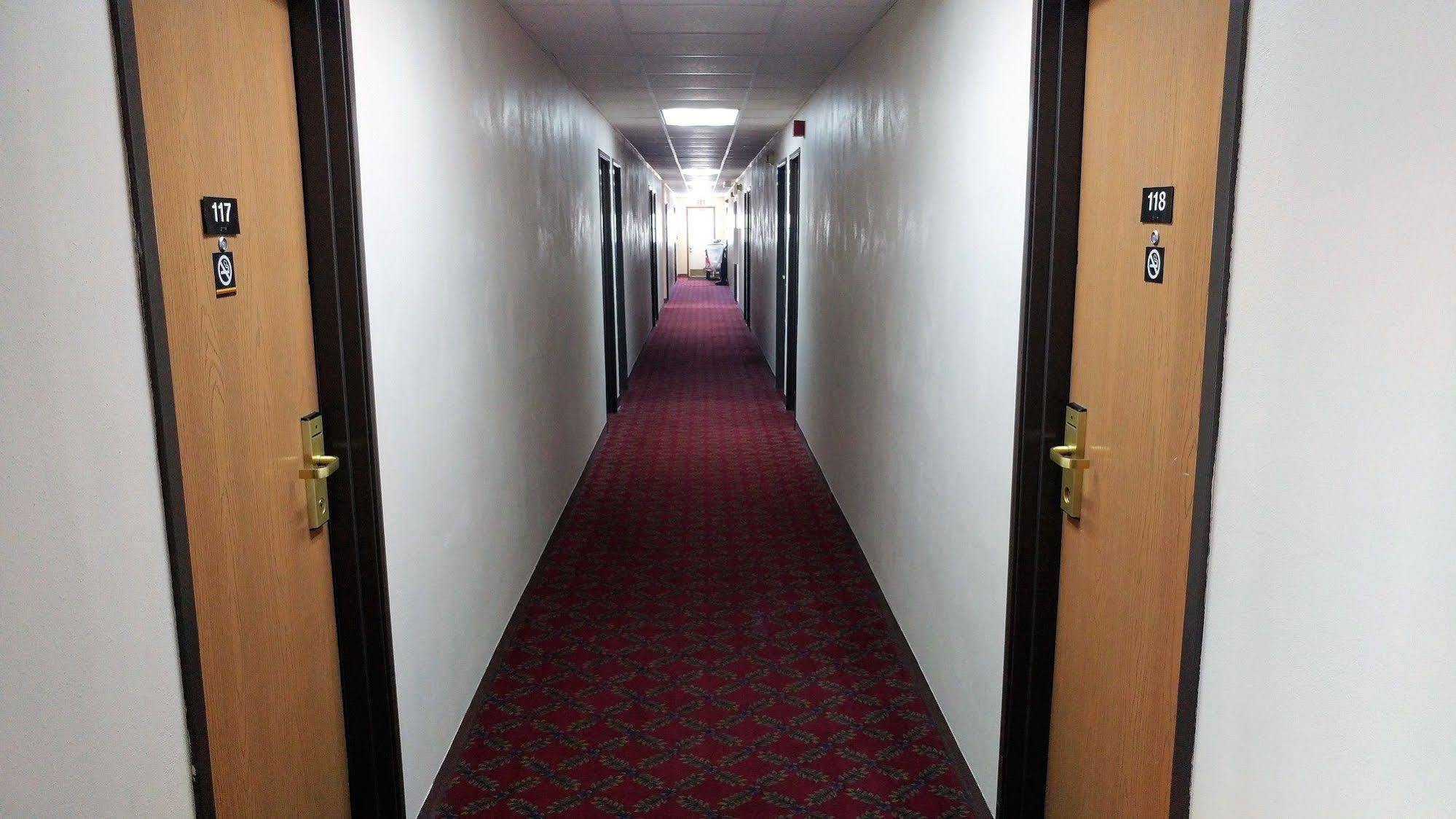 Red Carpet Inn - Windom Exterior foto